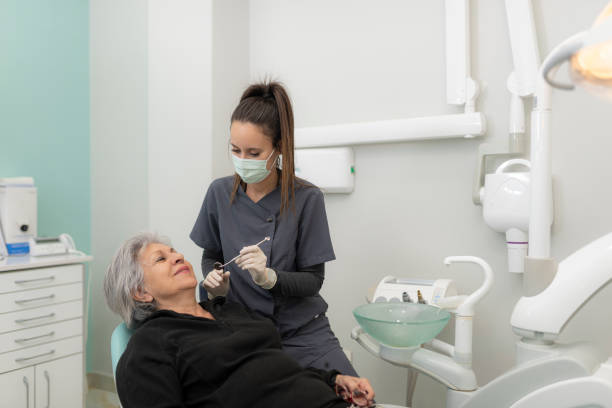 Best Dentist for Tooth Abscess  in Indian Head Park, IL